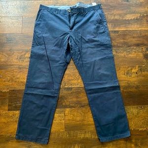 Tommy Hilfiger navy pant 40/32